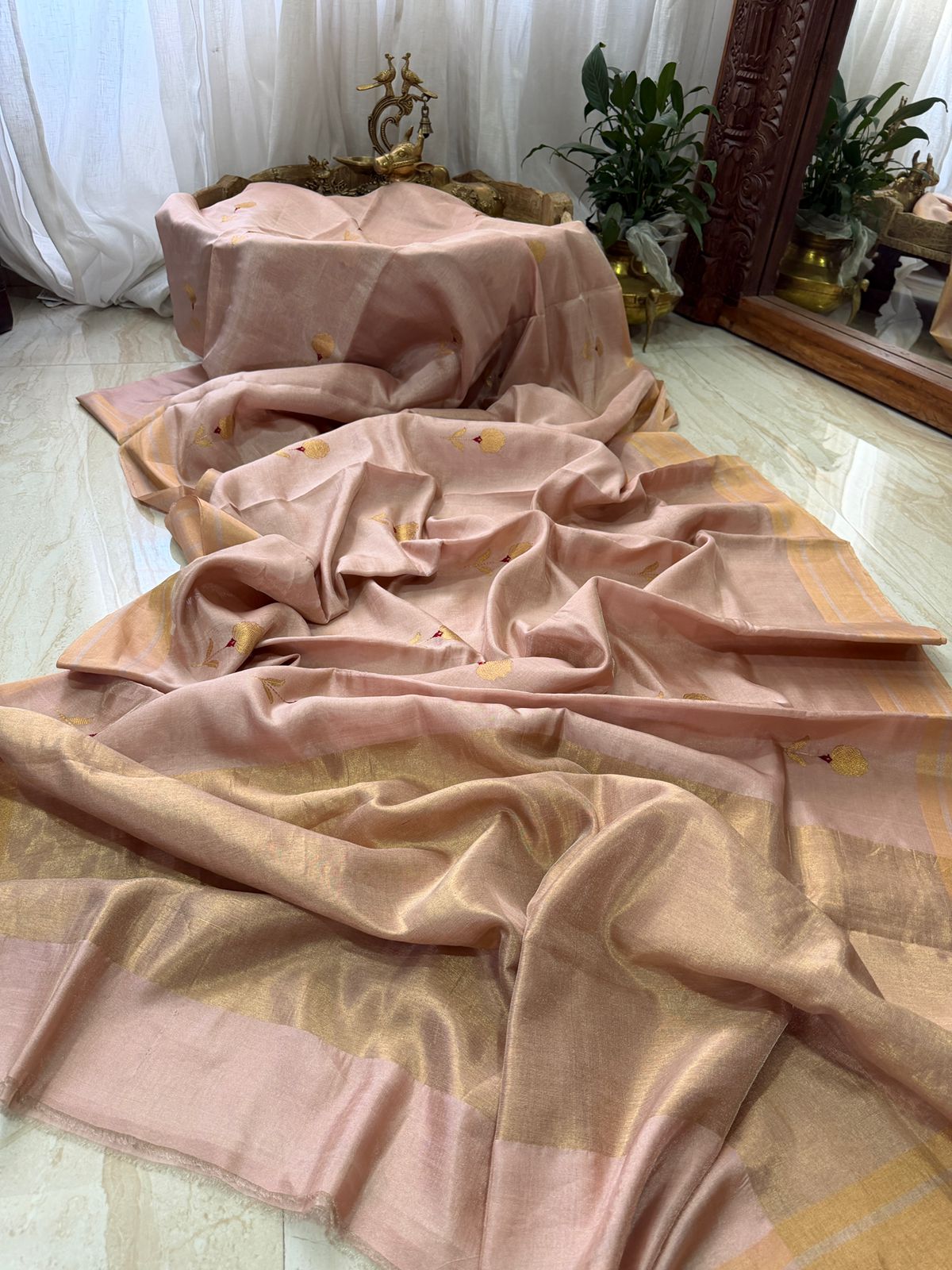 Chanderi Pattu Tissue Silk Saree with Ek Naliya Weave Butta