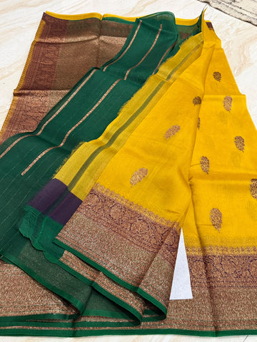 Pure Handloom Kora Banarasi Antiq Zari Weave