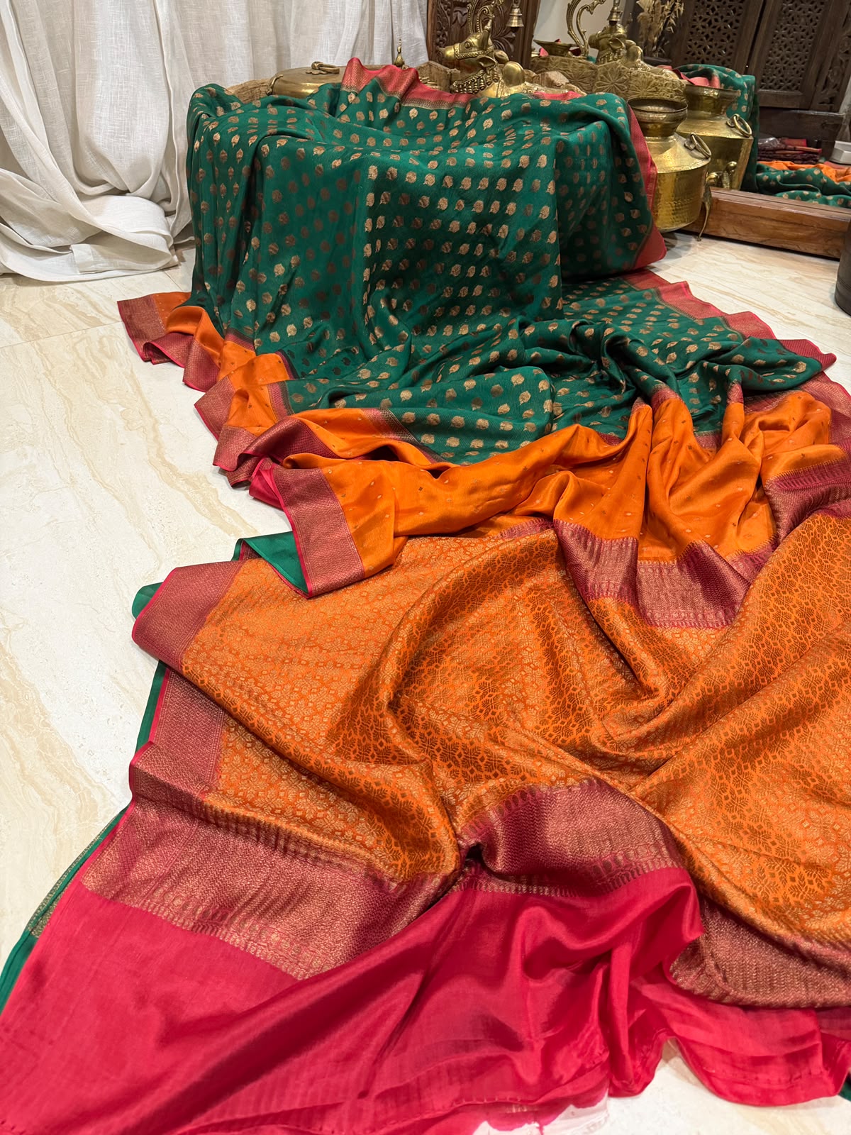 Mysore Brocade Crepe Silk Saree With 3D Dye