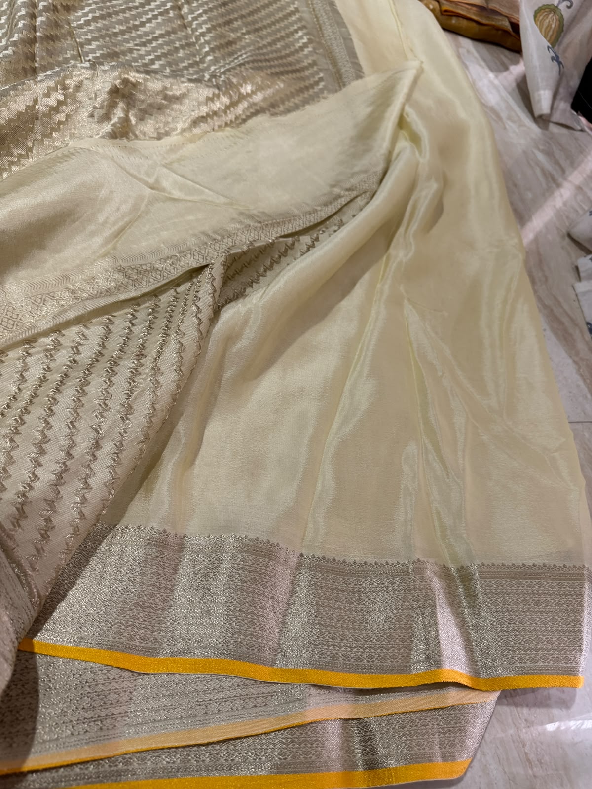 Pure Mysore Brocade Crepe Silk Saree
With Meenakari