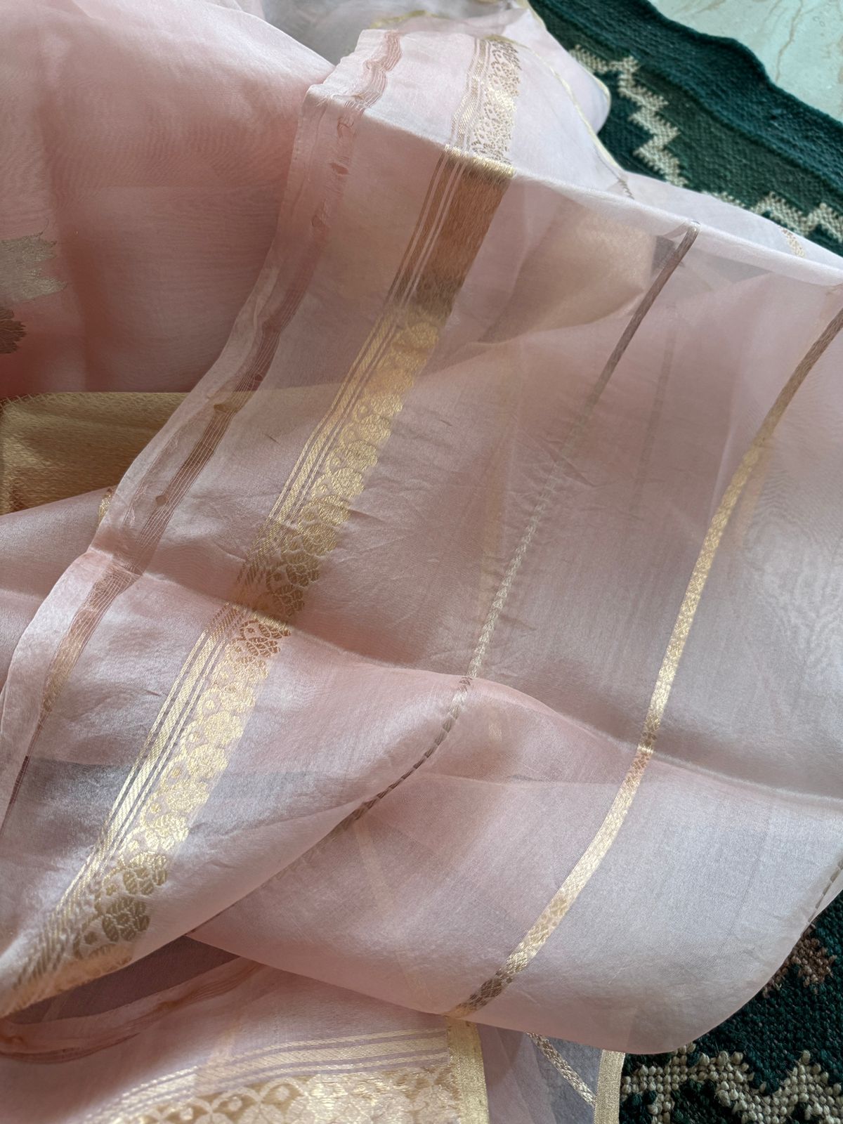Pure Handloom Kora Banarasi Sona Rupa Zari Weave