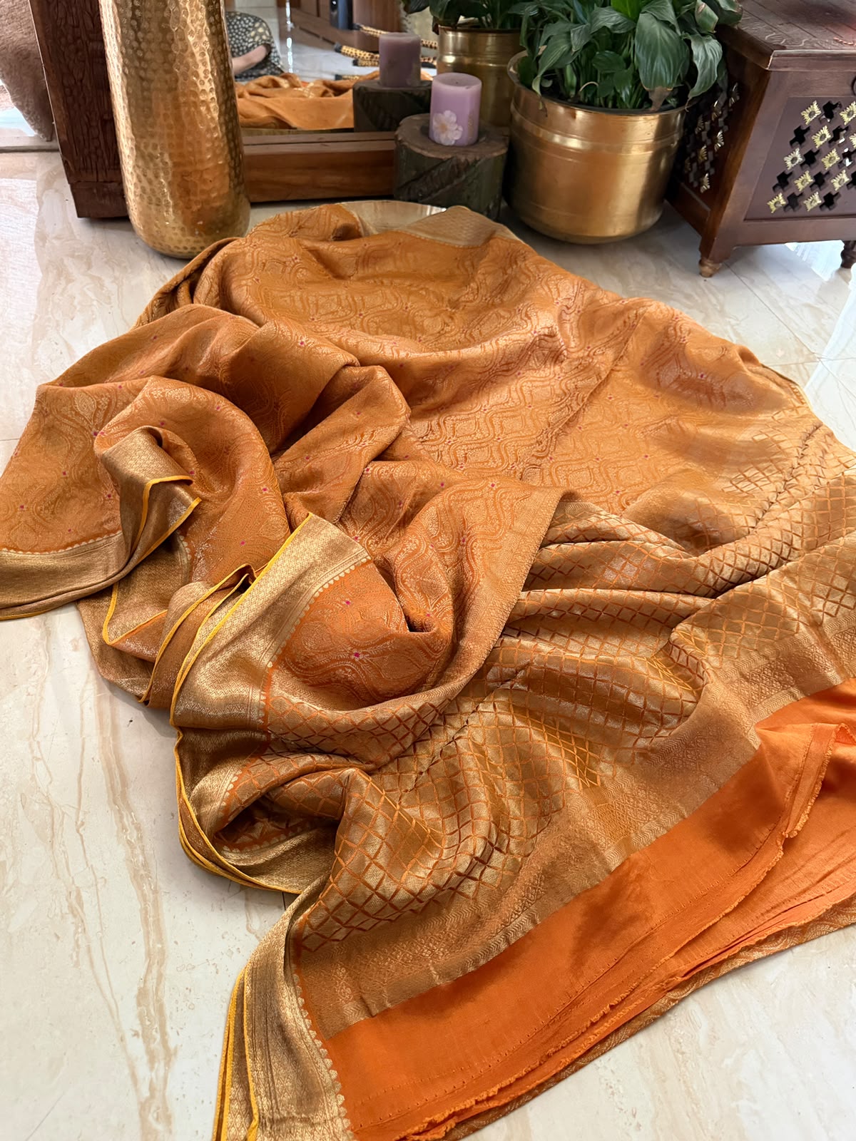 Pure Mysore Brocade Crepe Silk Saree With Meenakari Weave