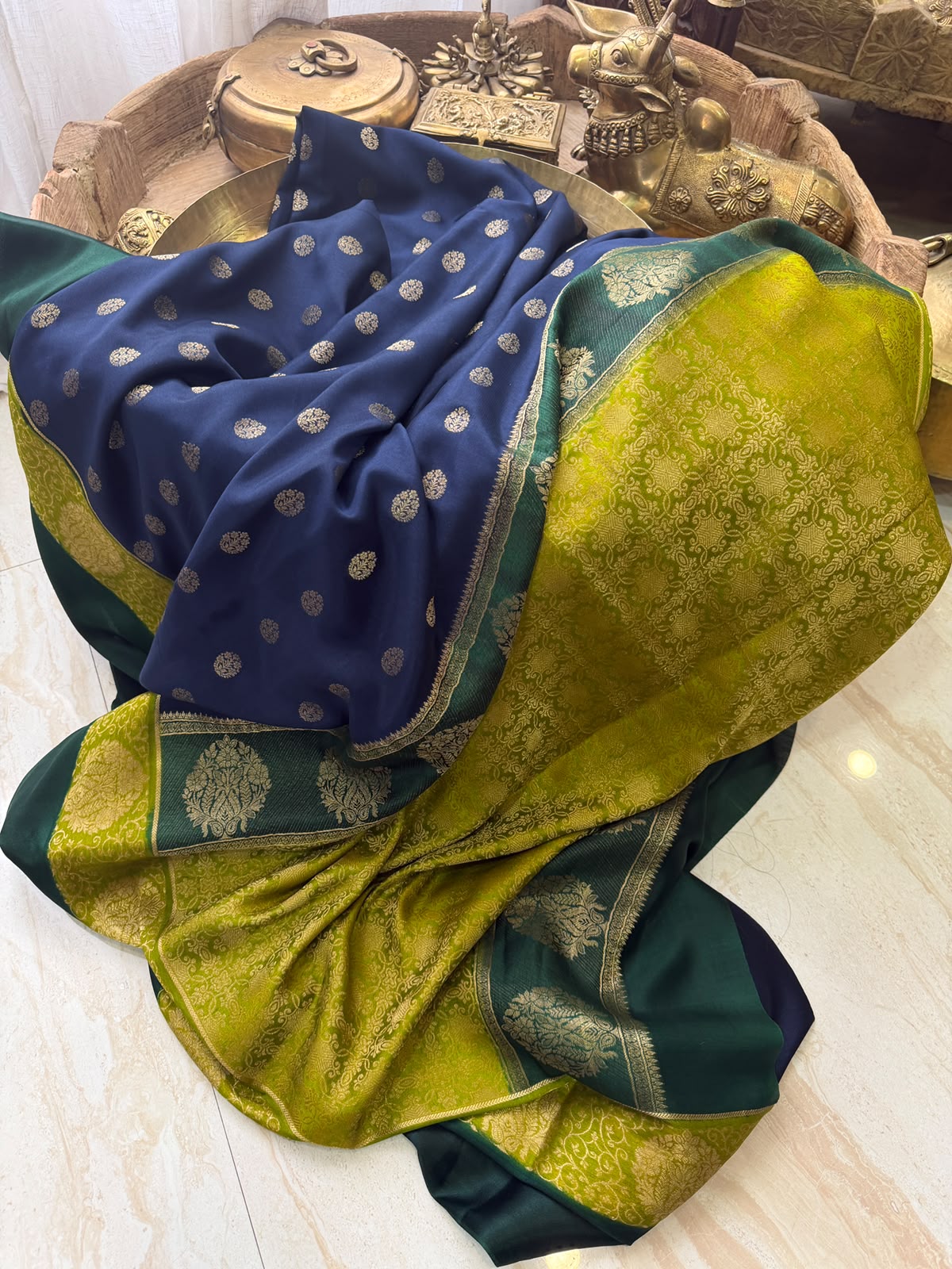Mysore Brocade Crepe Silk Saree with Zari Weave | 3-Color Dye