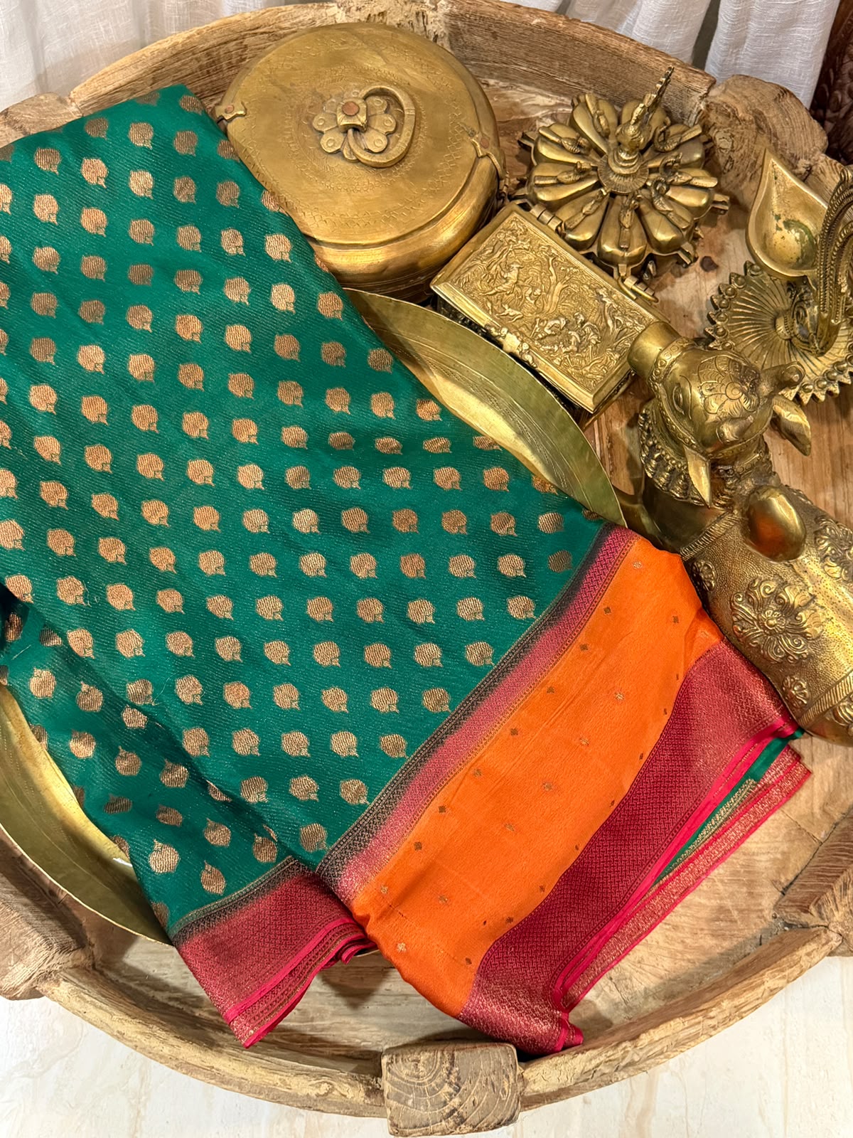 Mysore Brocade Crepe Silk Saree With 3D Dye