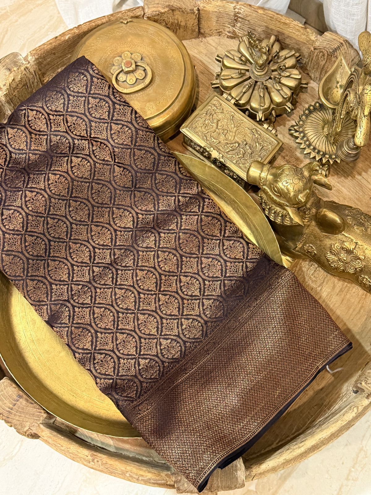 Pure Mysore Brocade Crepe Silk Saree With Antiq Zari Weave