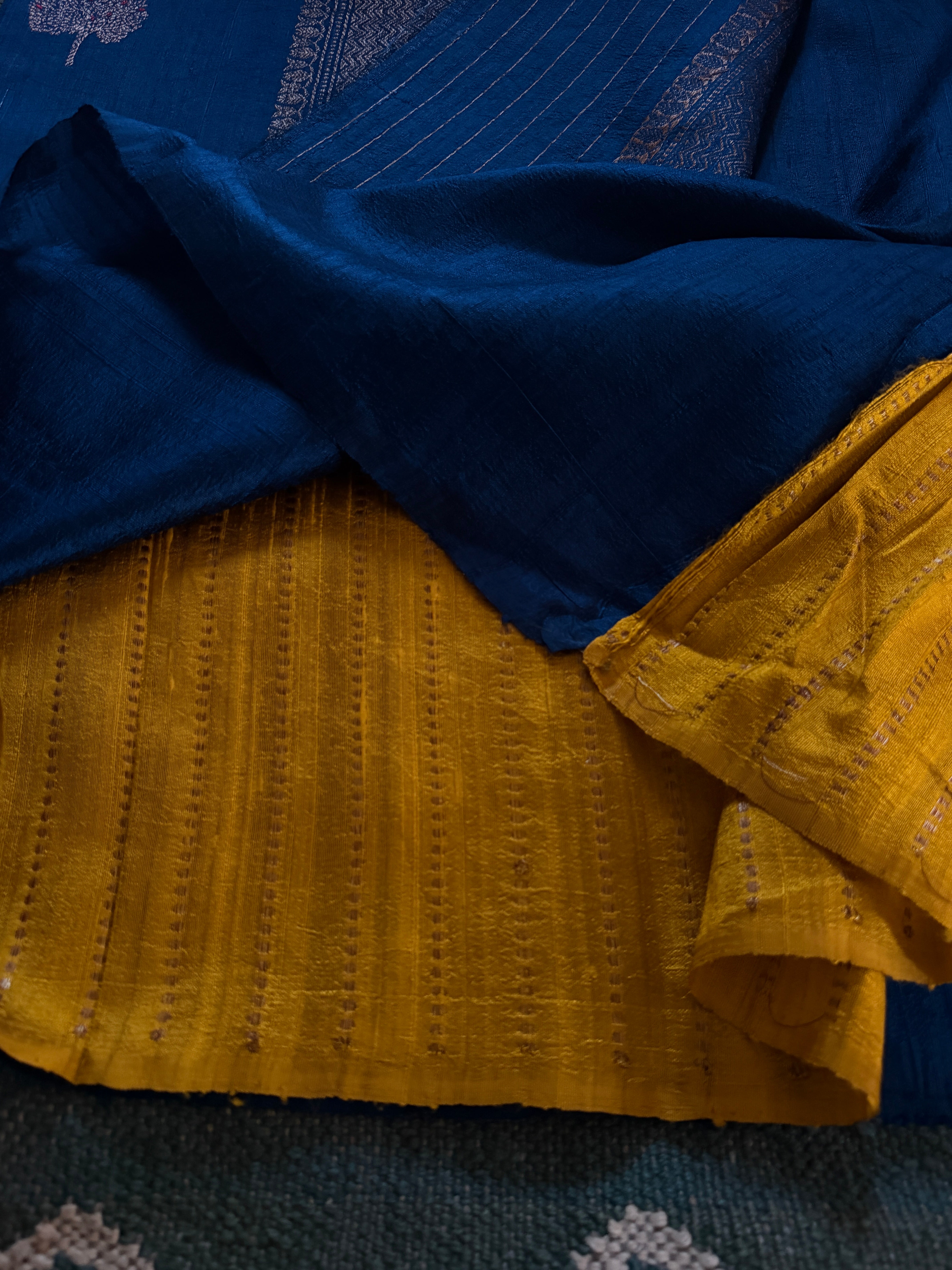 Pure Handloom Tussar Raw Silk Banarasi Saree With Meenakari