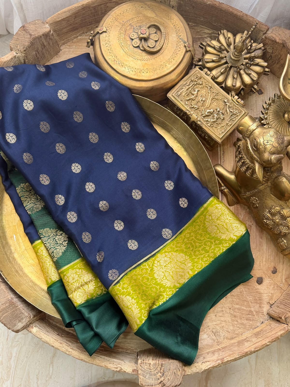 Mysore Brocade Crepe Silk Saree with Zari Weave | 3-Color Dye