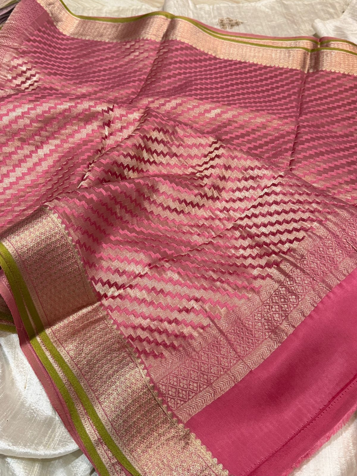 Mysore Brocade Crepe Silk Saree With Meenakari Weave