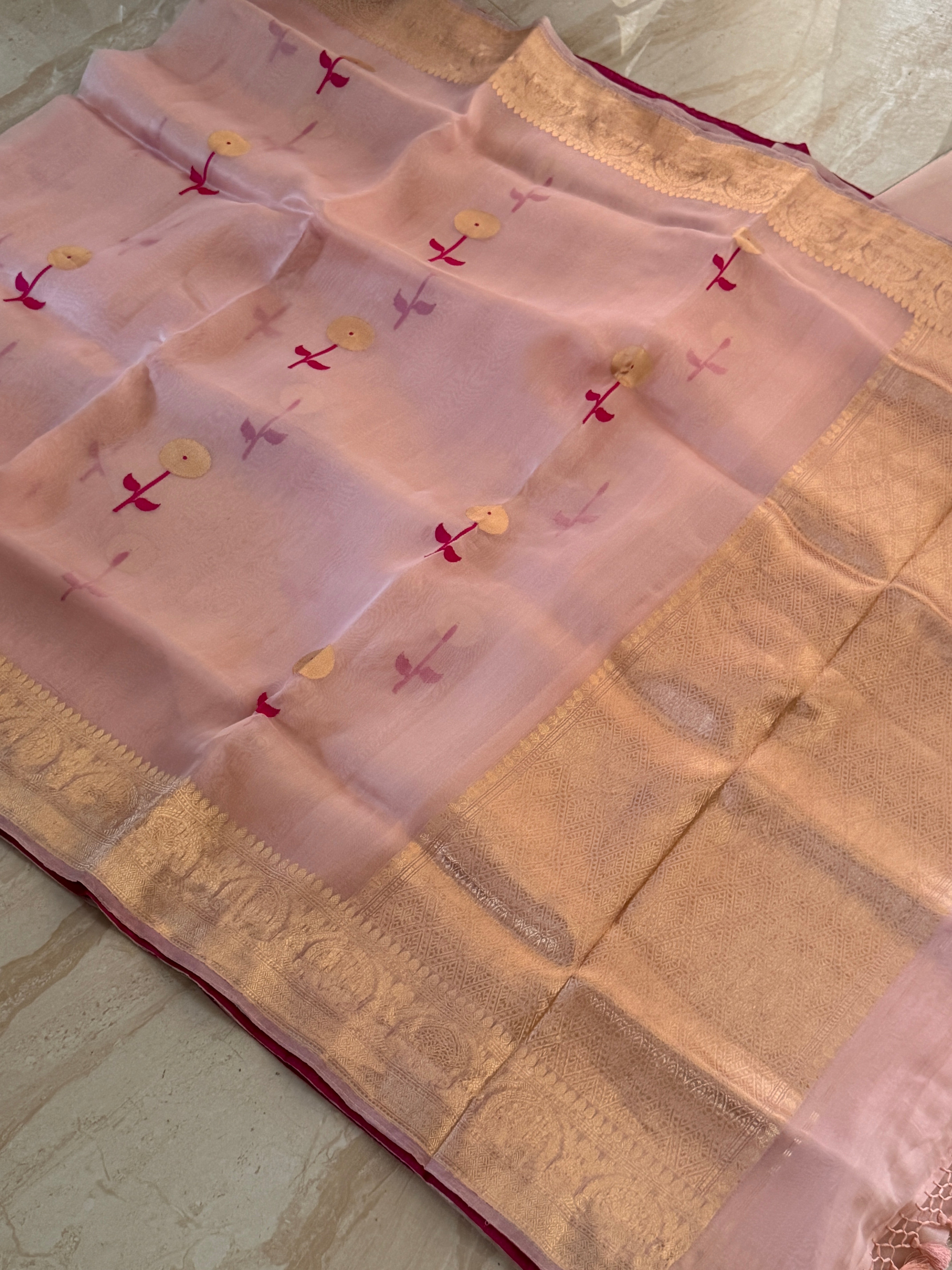 Pure Handloom Kora Banarasi Saree