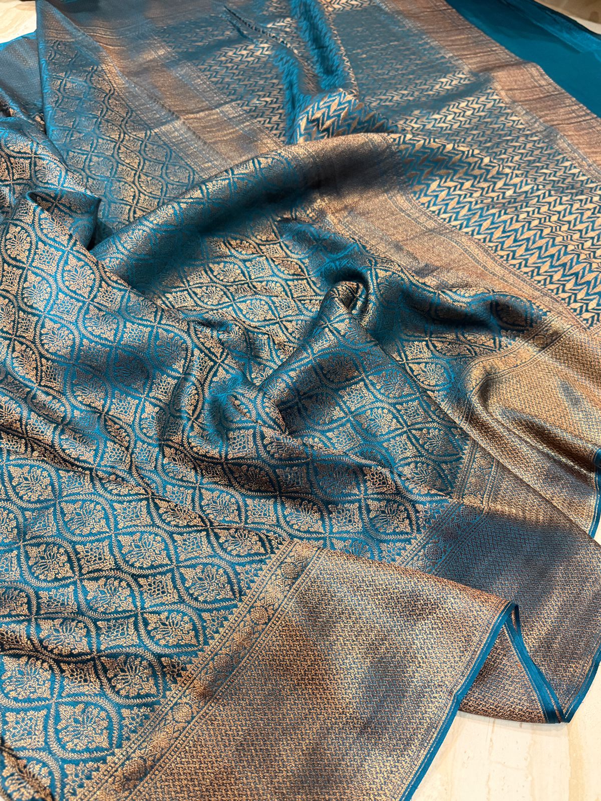 Pure Mysore Brocade Crepe Silk Saree With Antiq Zari Weave