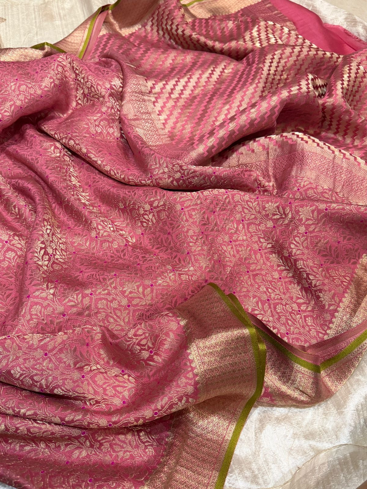 Mysore Brocade Crepe Silk Saree With Meenakari Weave
