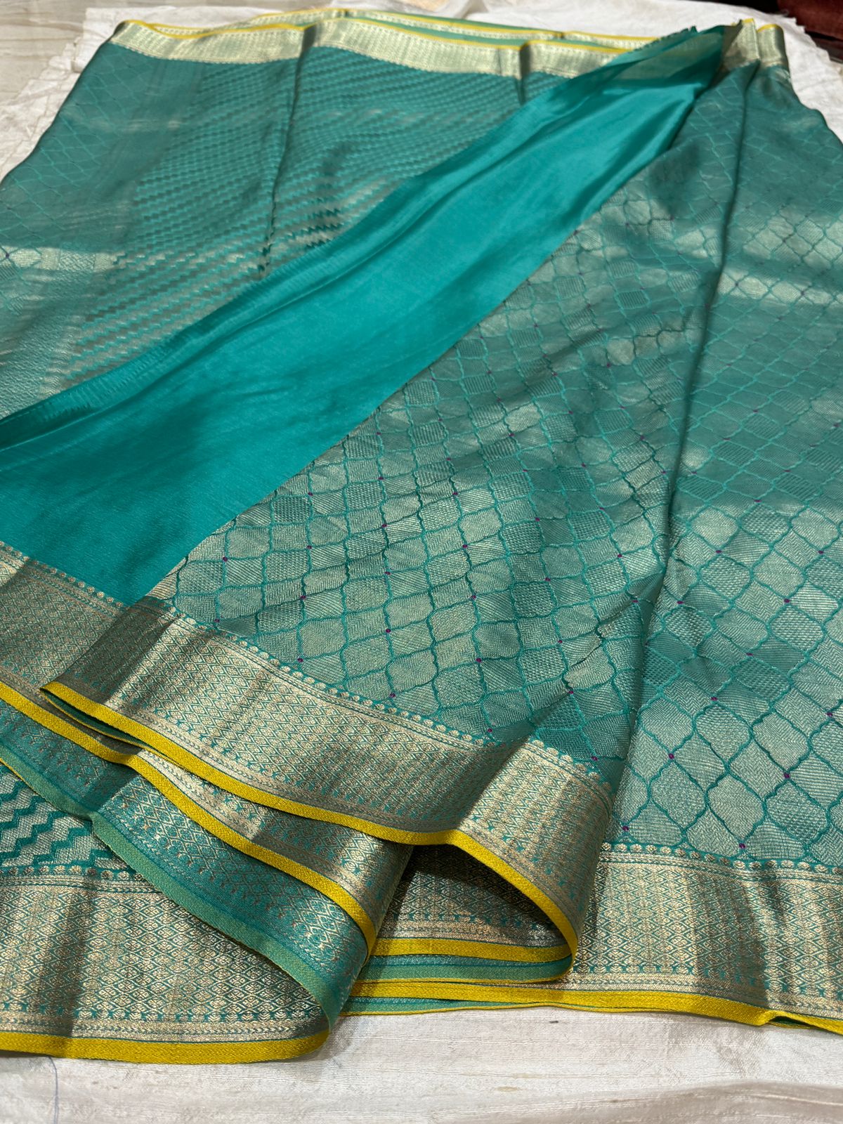 Pure Mysore Brocade Crepe Silk Saree With Meenakari Weave