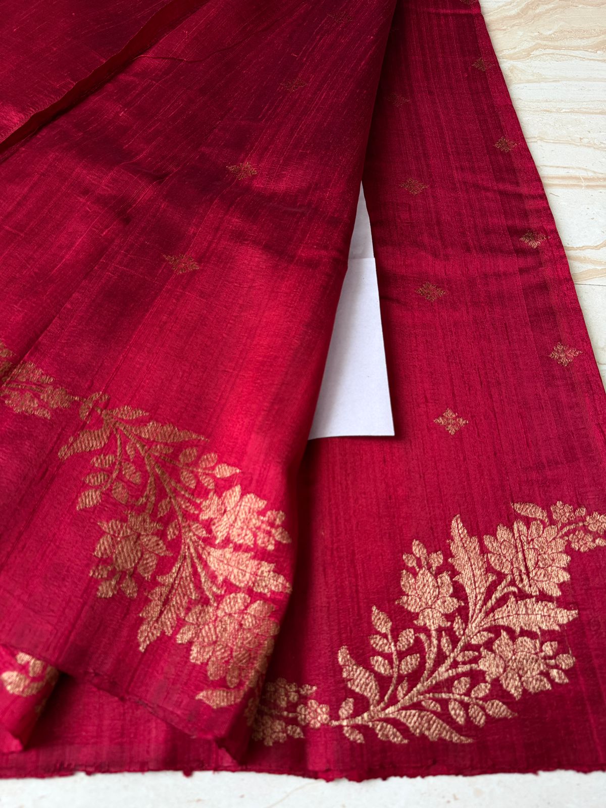 Pure Handloom Border Less Tussar Raw Silk Banarasi Saree