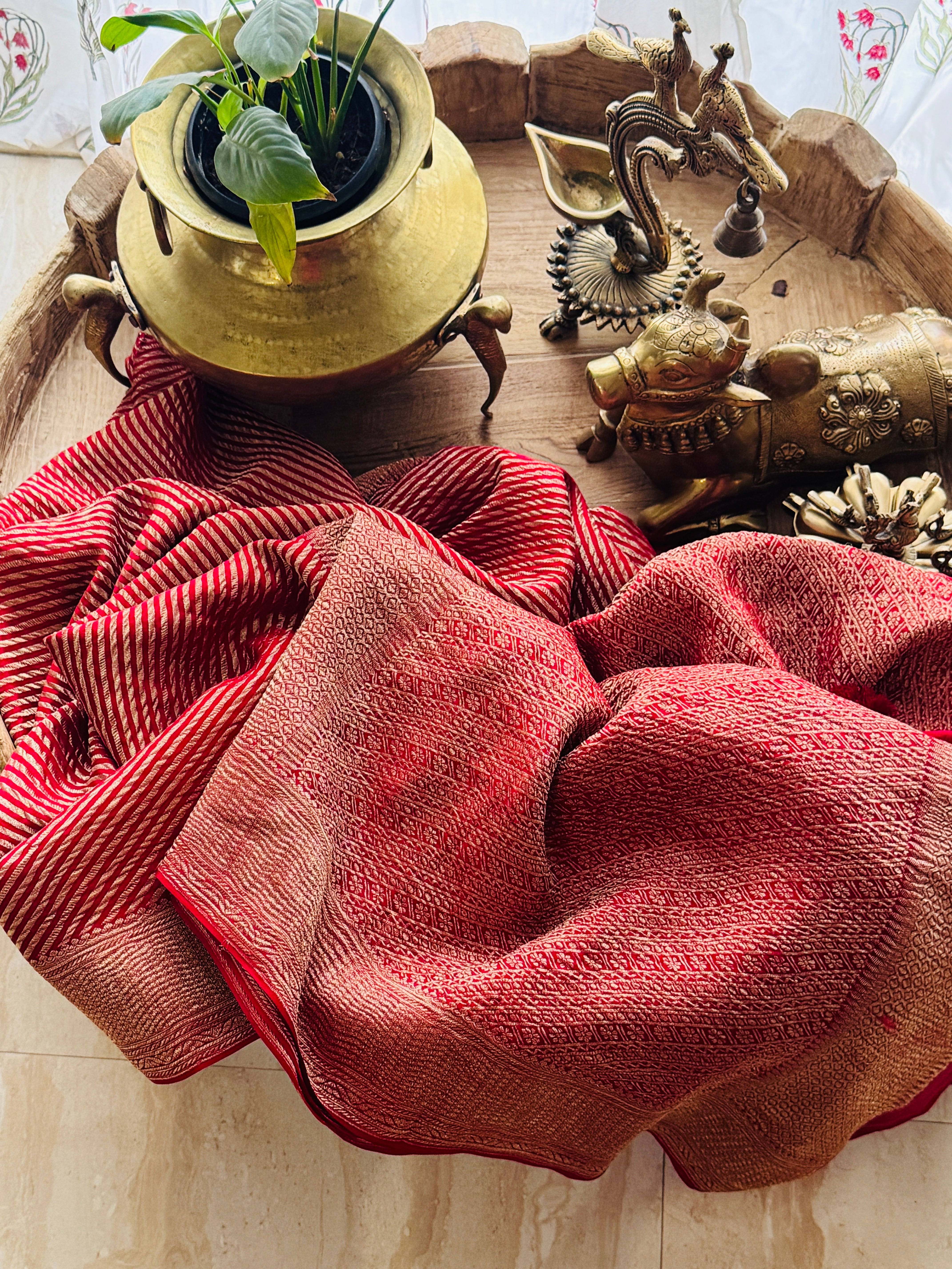 Leheriya Weave Mysore Crush Tissue Silk Saree