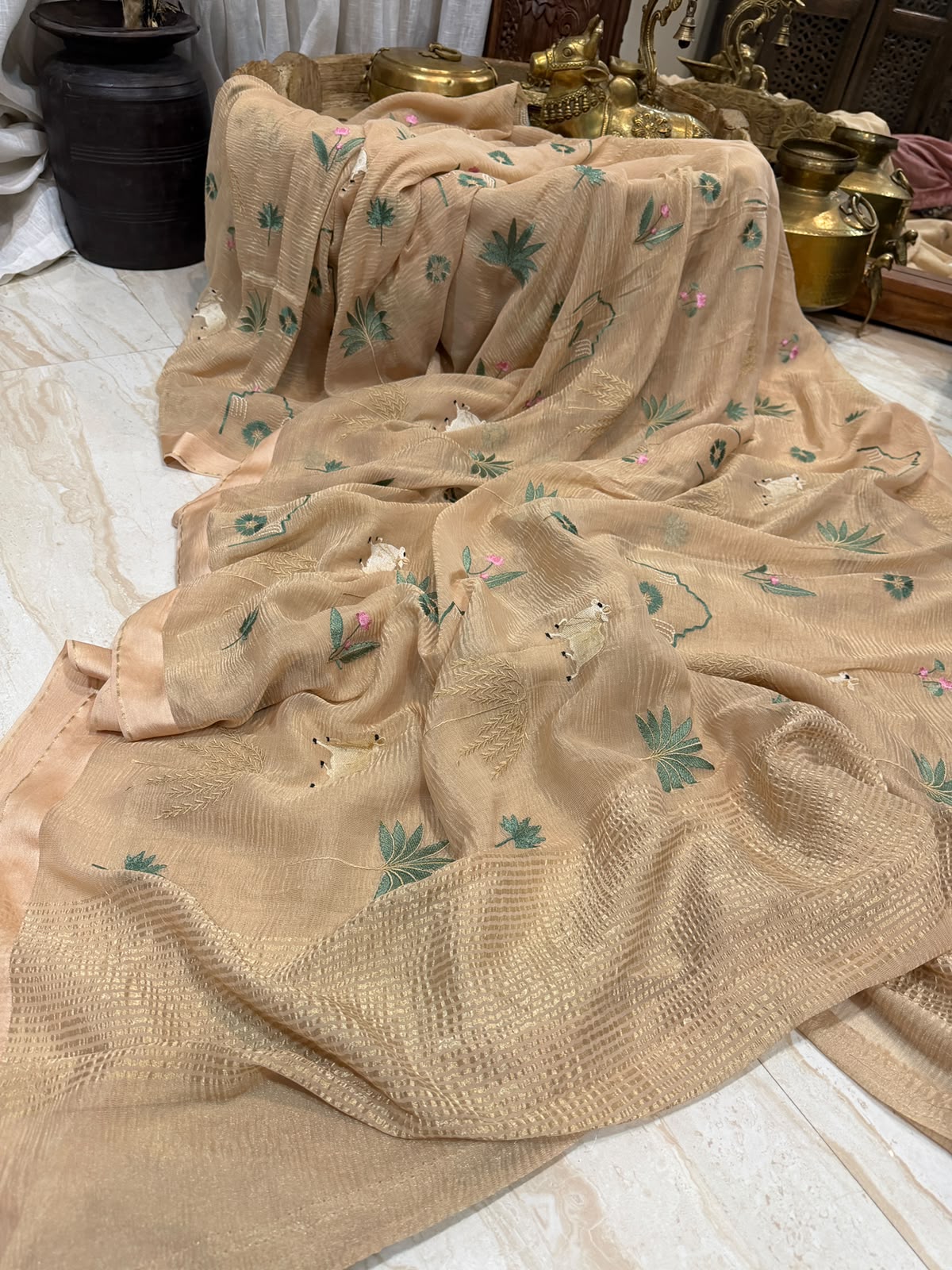 Pure Crush Tissue Georgette Saree With Machine Embroidery