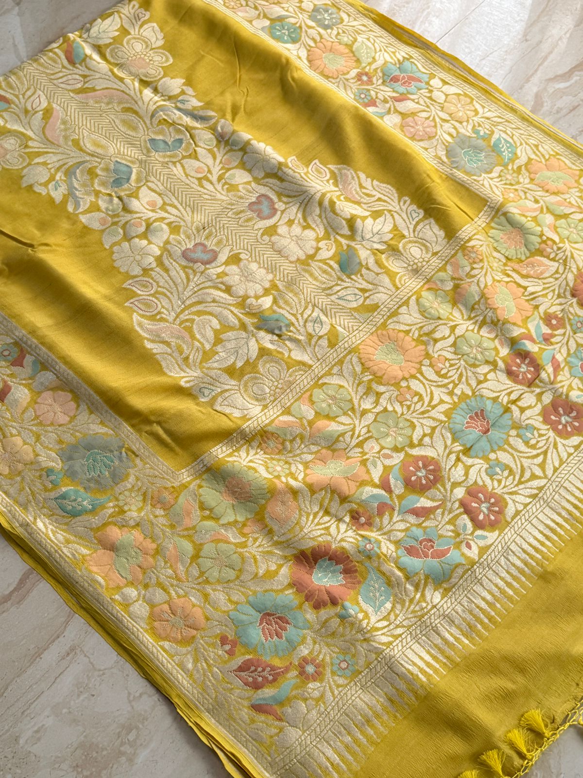 Tussar Georgette Handloom Banarasi Saree -with Tilfi Meenakari
