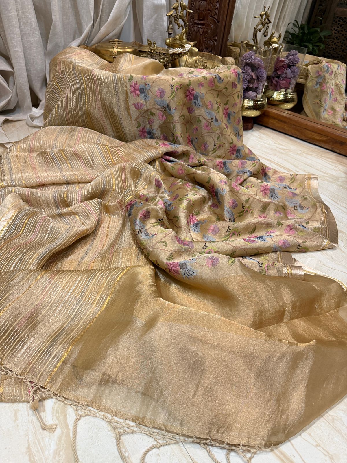 Pure Handloom Tissue Silk Banarasi Saree With Embroidery