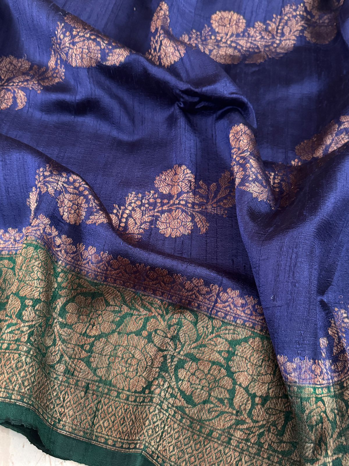 Pure Handloom Raw Silk Leheriya Weave Banarasi Saree