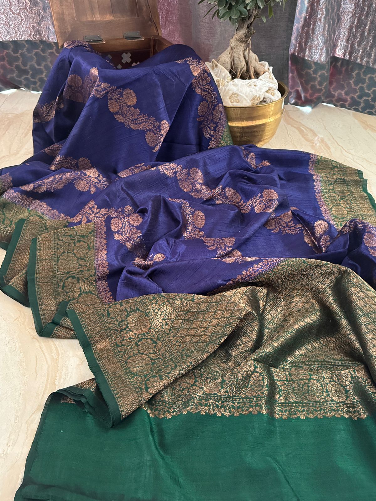 Pure Handloom Raw Silk Leheriya Weave Banarasi Saree