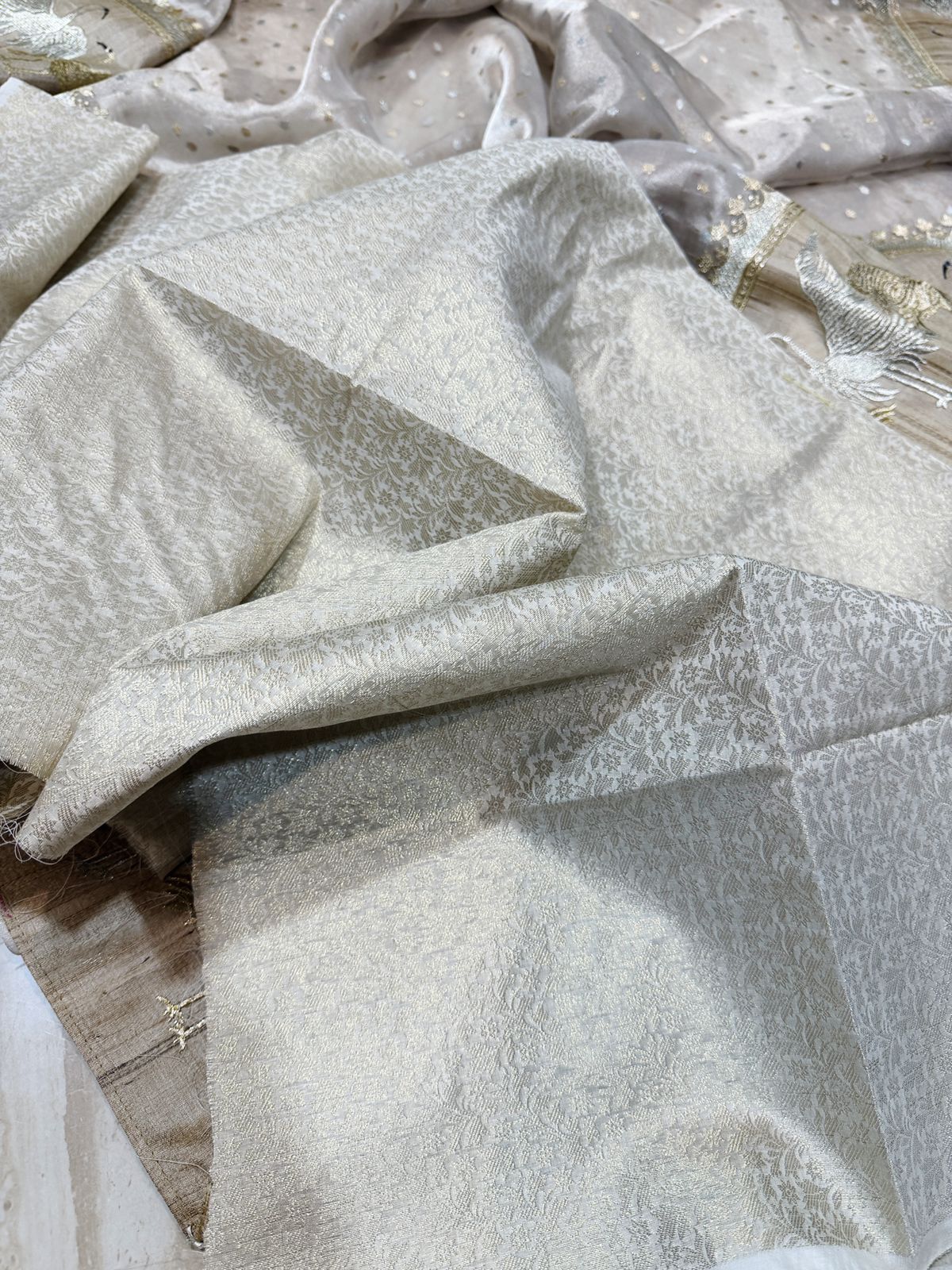 Banarasi Soft Tissue Silk Saree with Tussar Border
