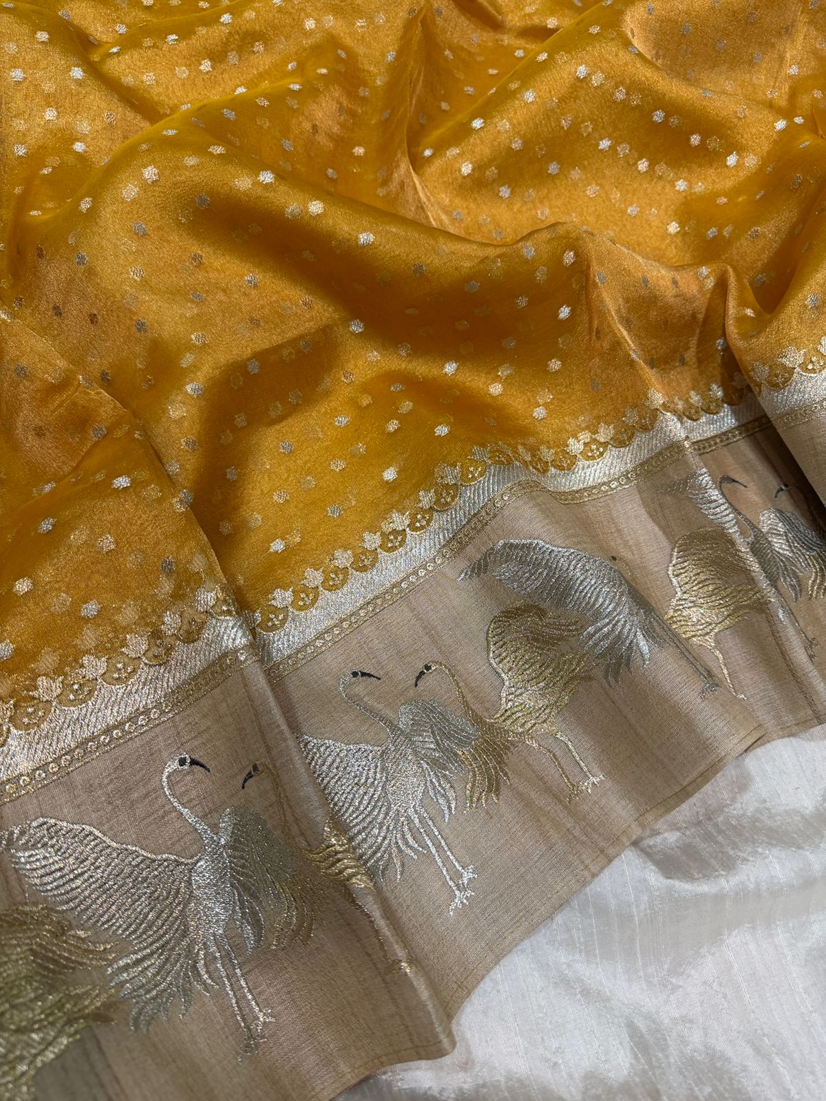 Banarasi Soft Tissue Silk Saree With Tussar Border