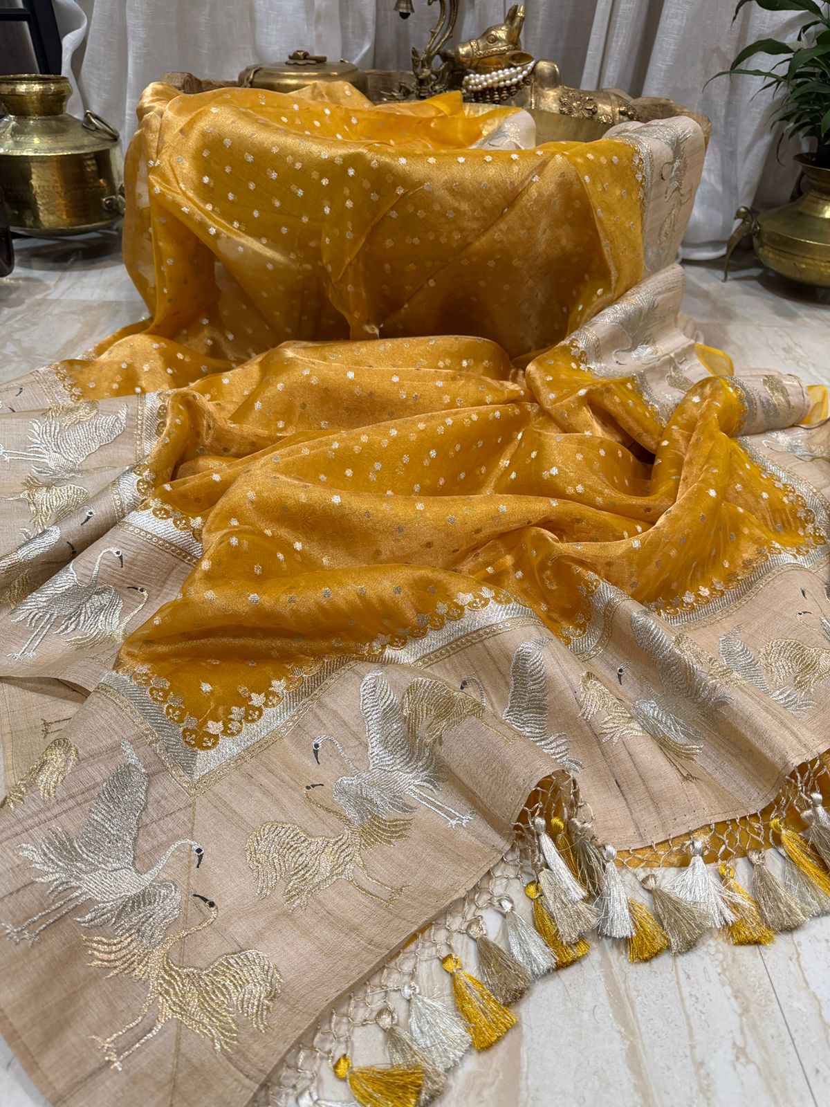 Banarasi Soft Tissue Silk Saree With Tussar Border