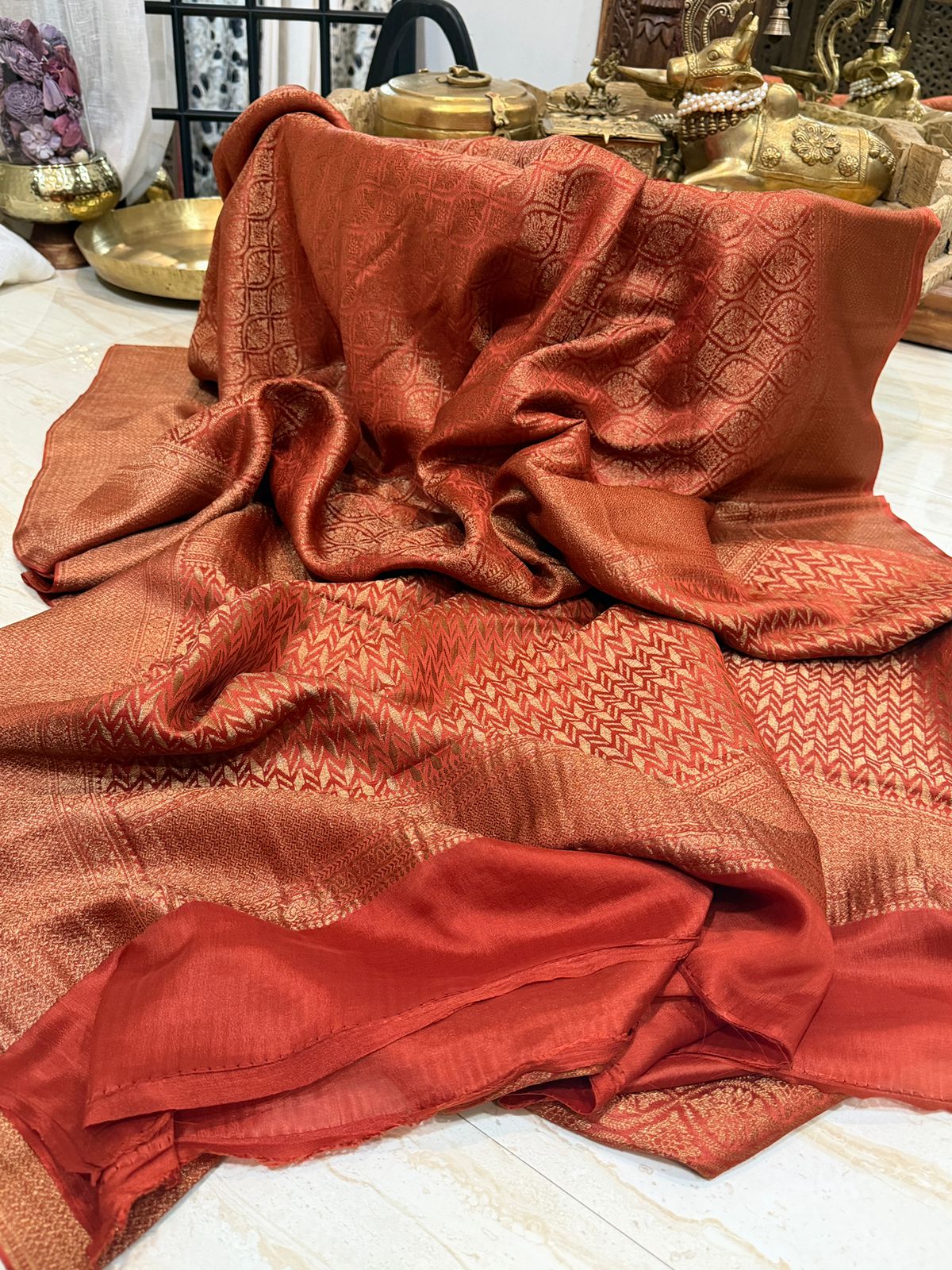 Pure Mysore Brocade Crepe Silk Saree With Antiq Zari Weave
