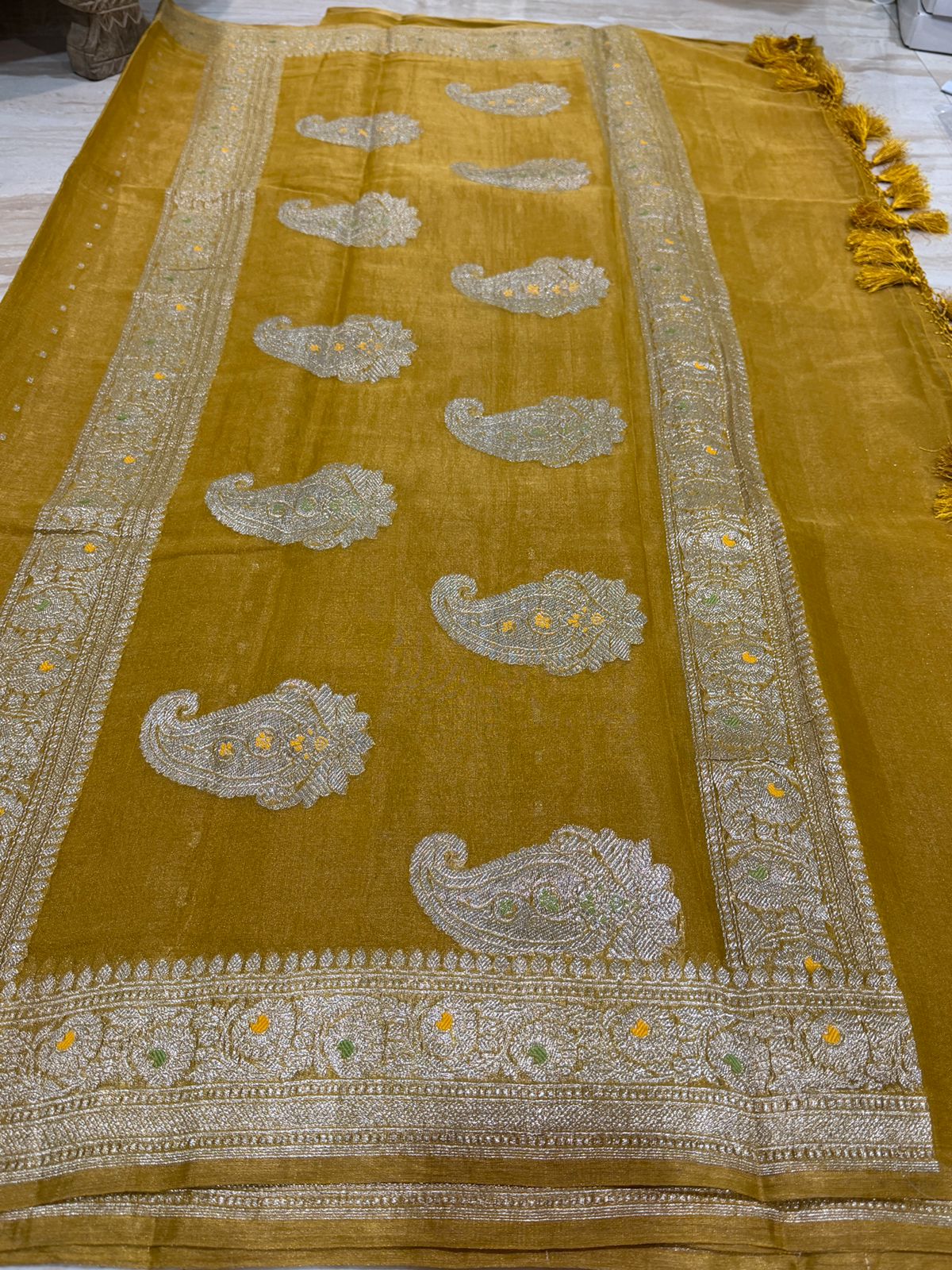 Pure Handloom Tissue Chiffon Silk Saree With Meenakari