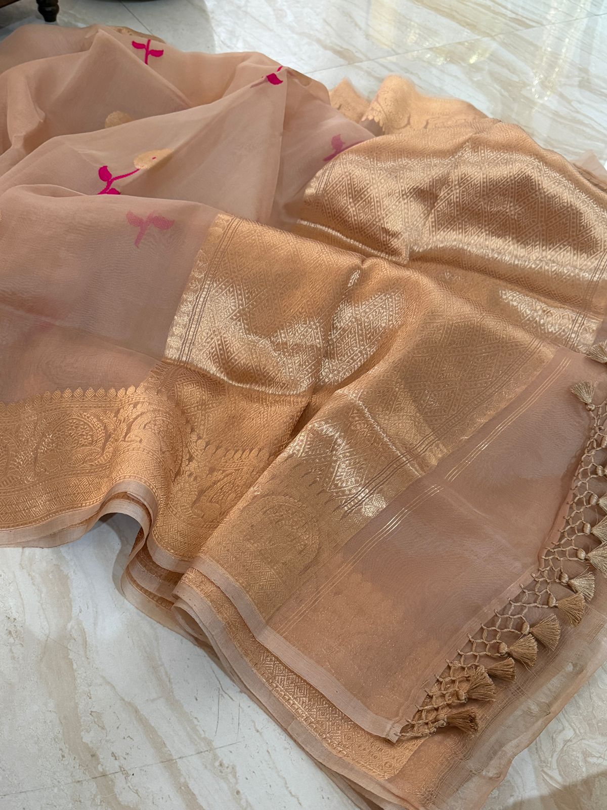 Pure Handloom Kora Banarasi Saree