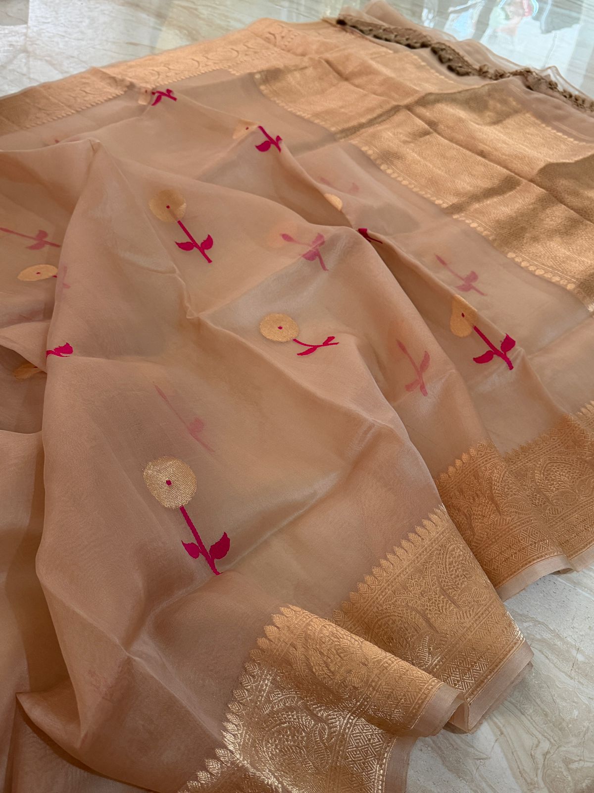 Pure Handloom Kora Banarasi Saree