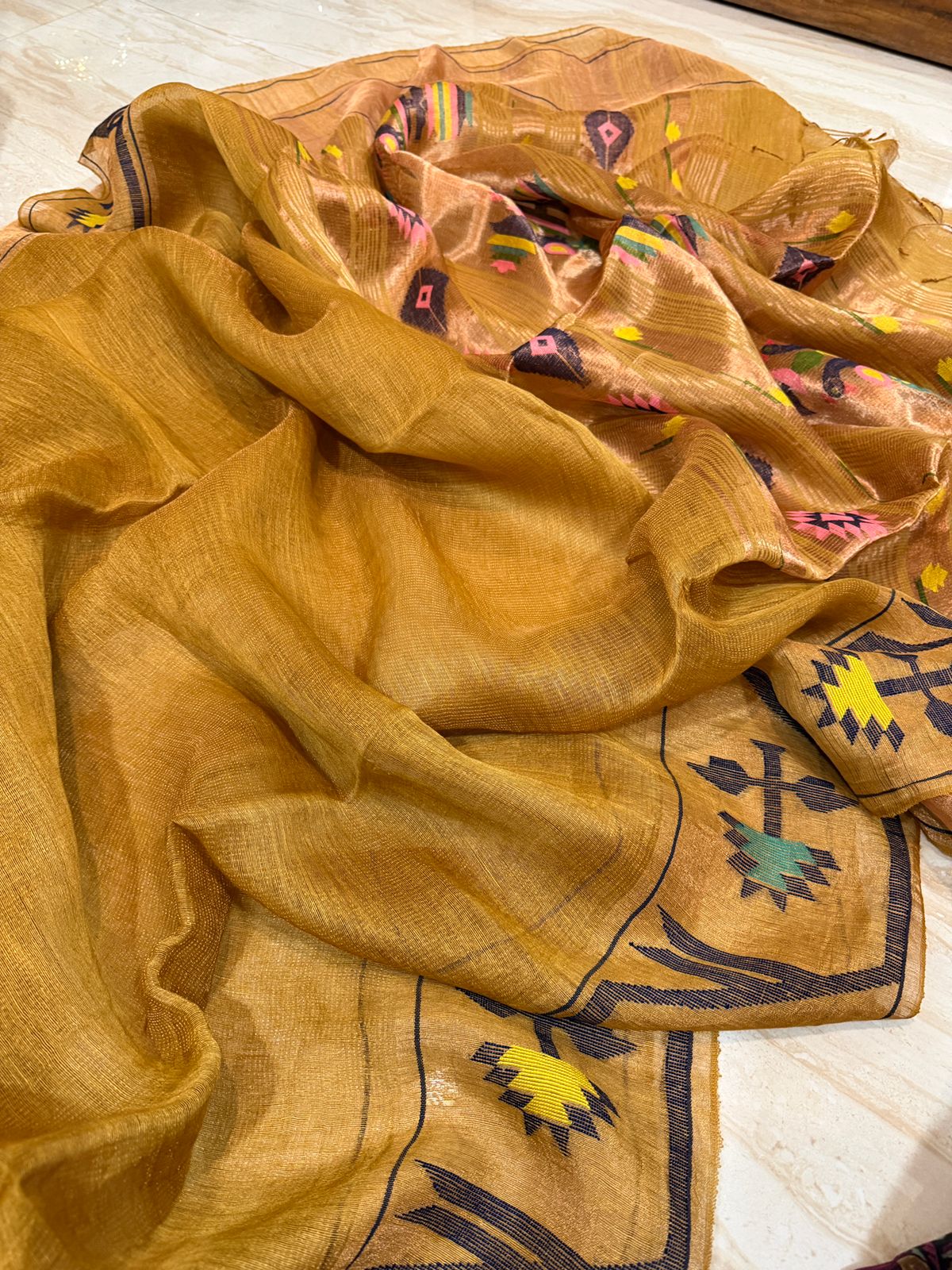 Pure Handloom Linen Silk Tissue Border and Pallu with Paithani Weave