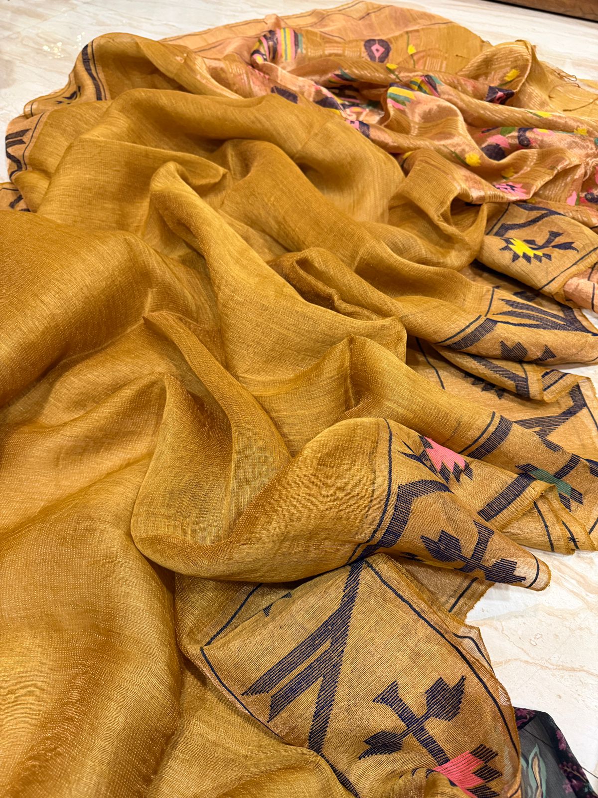 Pure Handloom Linen Silk Tissue Border and Pallu with Paithani Weave