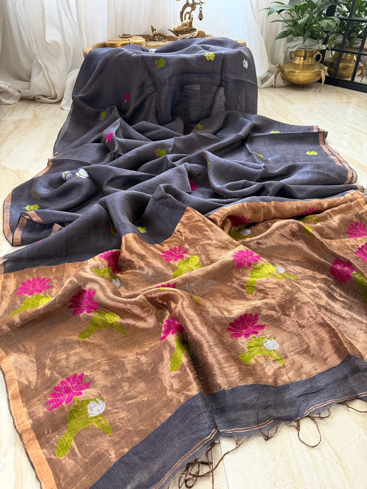 Pure Handloom Linen Tissue Silk Saree With Jamdani Weave