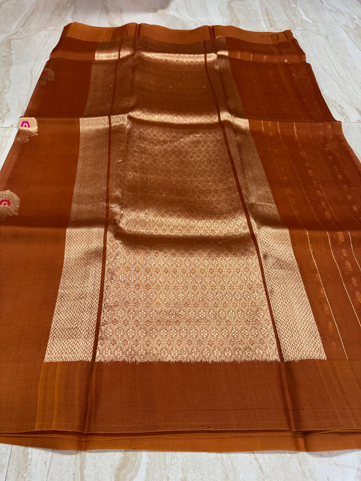 Pure Handloom Kora Banarasi Saree