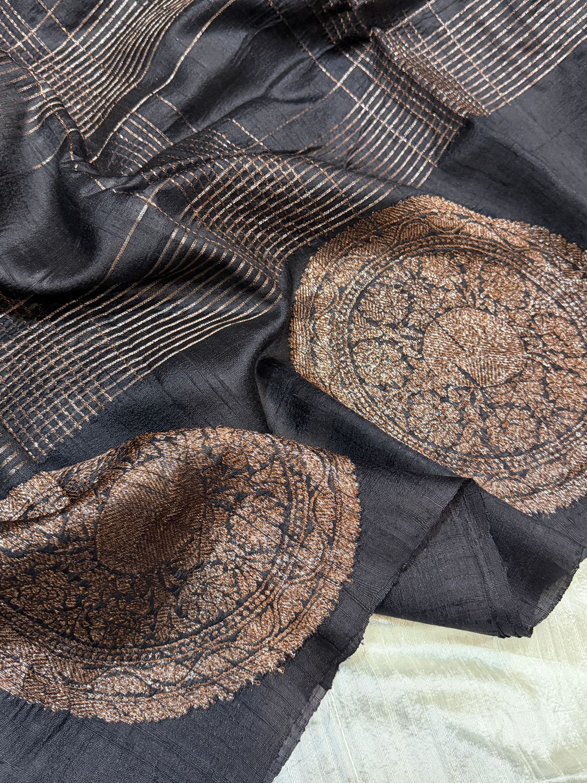 Pure Hamdloom Raw Silk Banarasi Saree