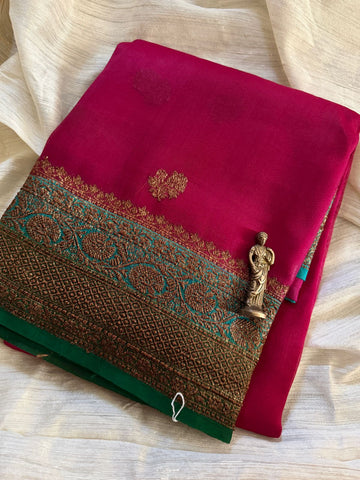 Pure Handloom Kora Banarasi Saree With Antiq Zari Weave