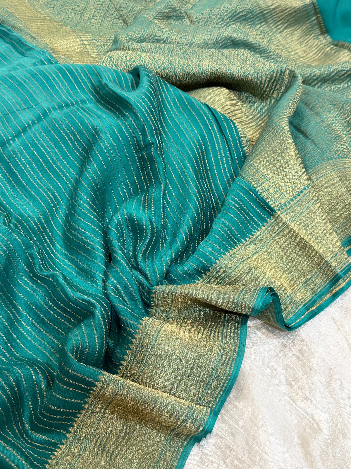 Mysore Crush Zari Weave Crepe Silk Saree