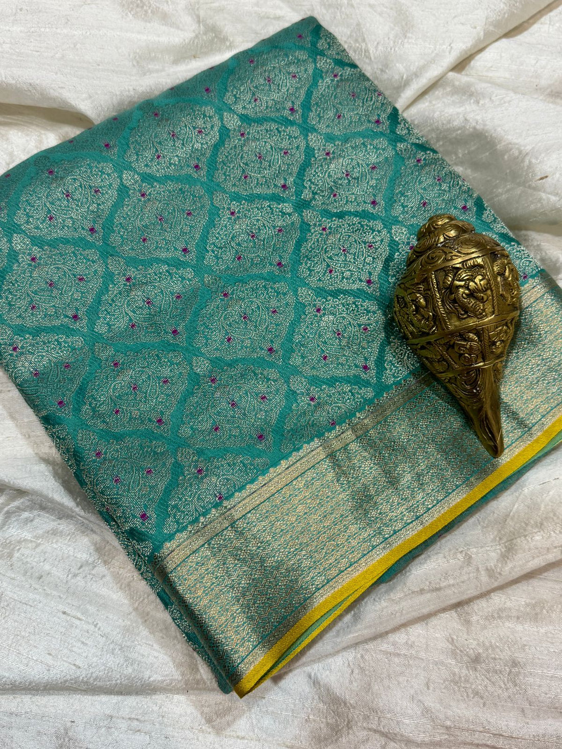 Pure Mysore Brocade Crepe Silk Saree With Meenakari Weave