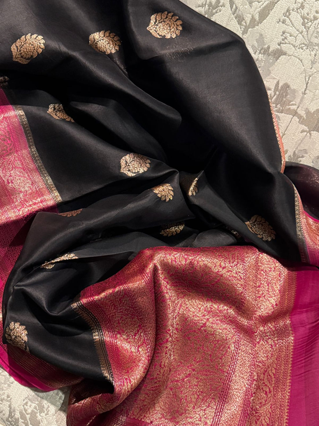 Pure Handloom Kora Banarasi Saree