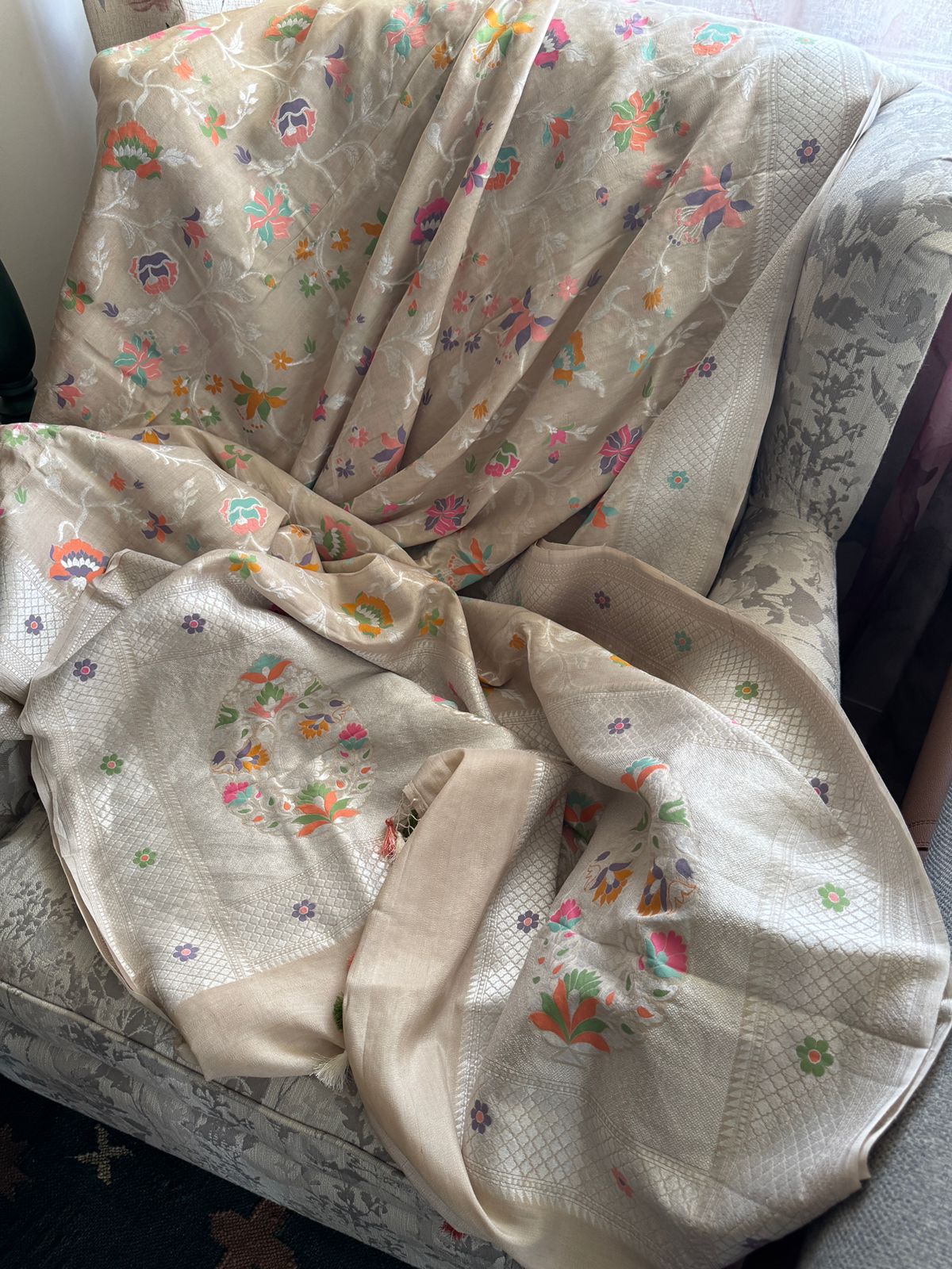 Pure Handloom Tussar Georgette Banarasi Saree