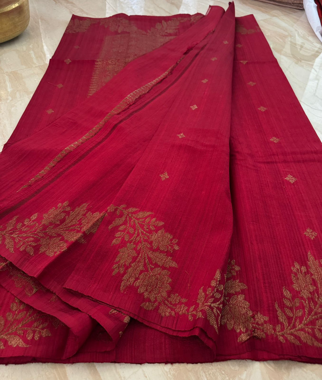 Pure Handloom Border Less Tussar Raw Silk Banarasi Saree