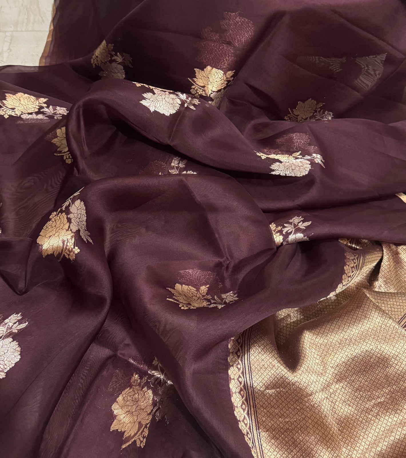 Pure Handloom Kora Banarasi Saree With Sona Rupa Zari