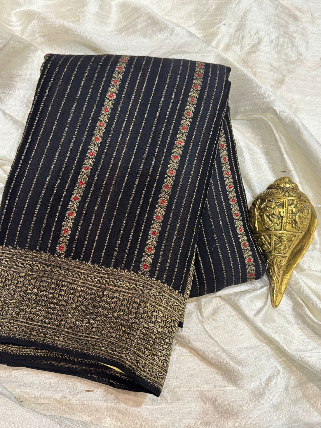 Pure Mysore Brocade Crush Zari Meenakari Weave Crepe Silk Saree