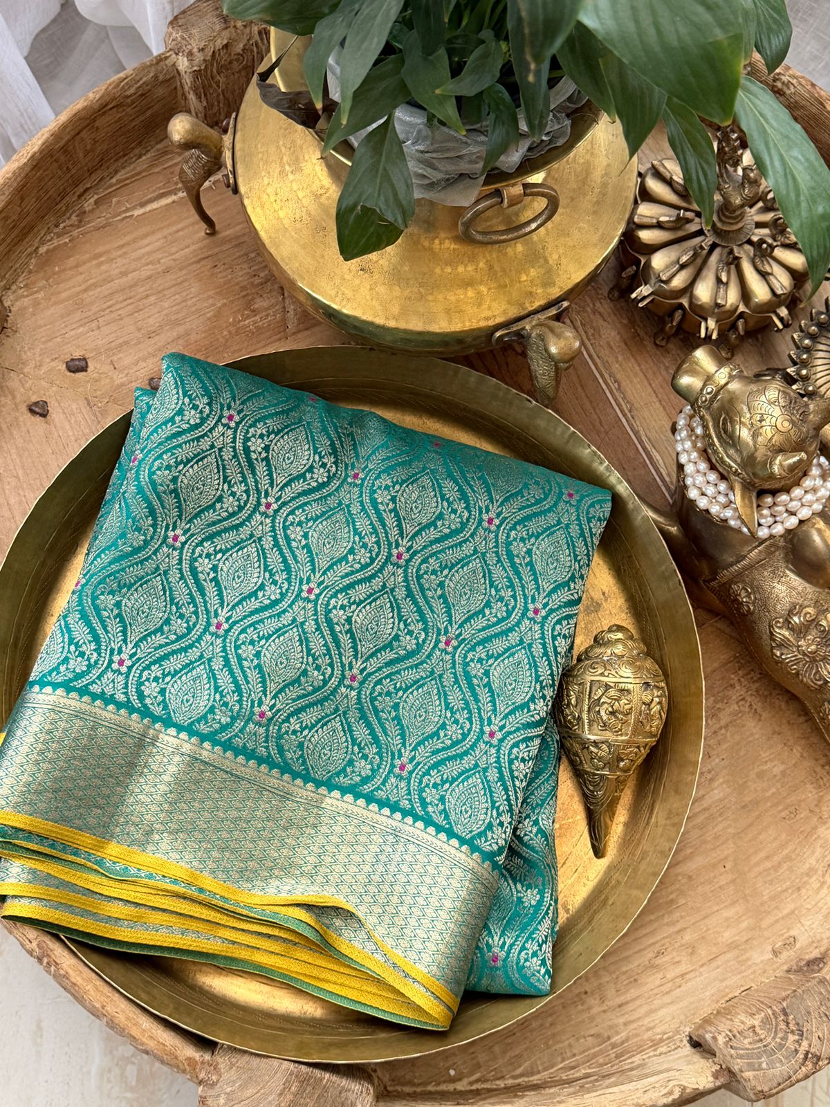 Pure Mysore Brocade Crepe Silk Saree With Antiq Zari Weave