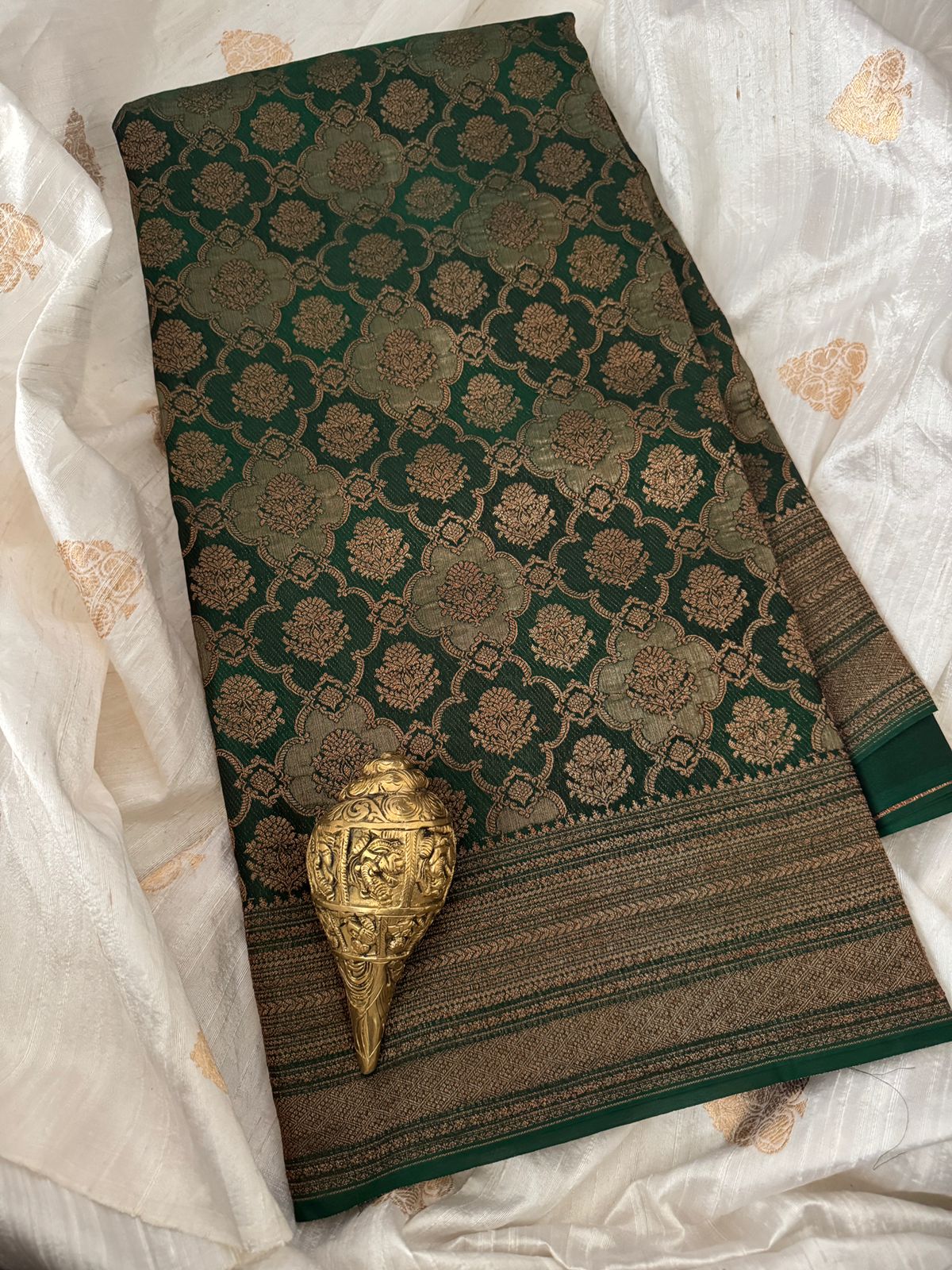 Pure Mysore Brocade Crepe Silk Saree With Antiq Zari Weave
