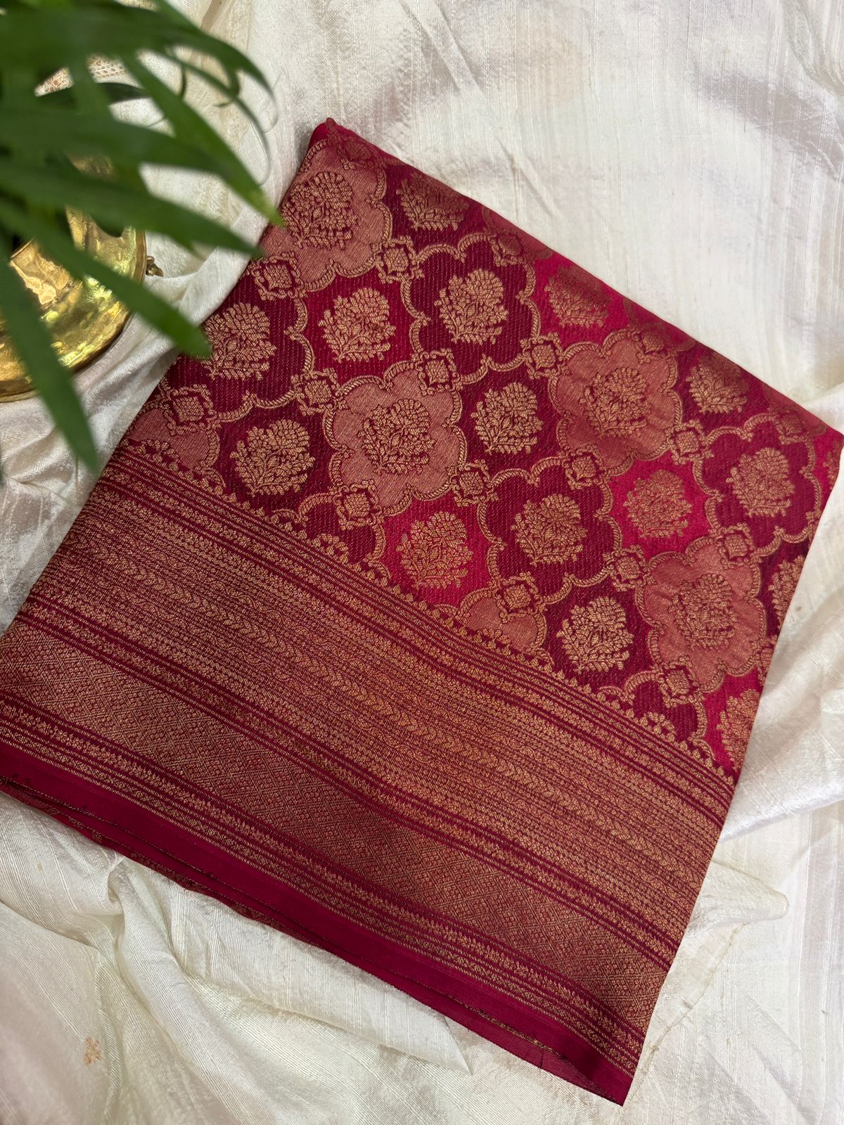 Pure Mysore Crepe Silk Saree With Antiq Zari Weave