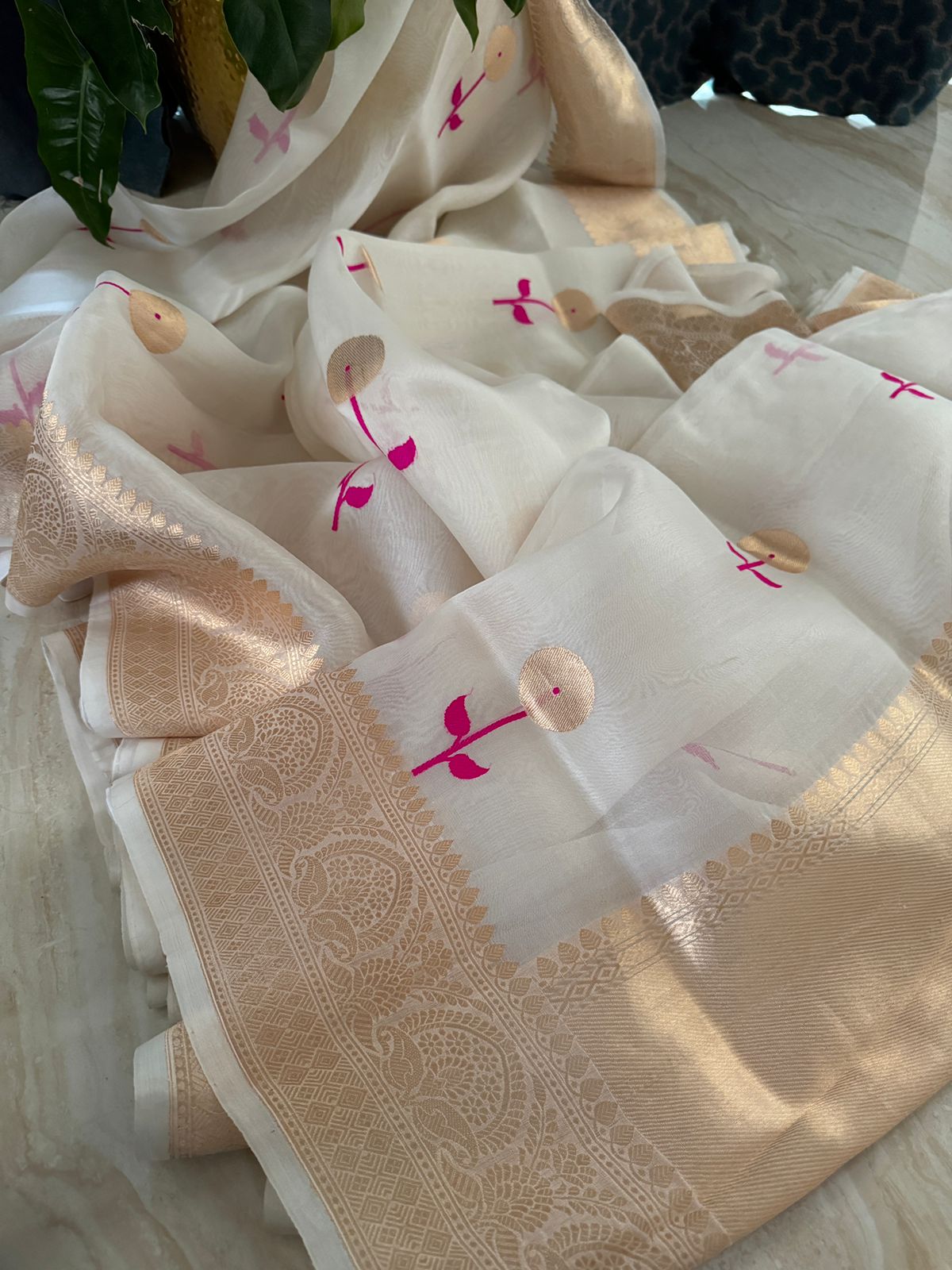 Pure Handloom Kora Banarasi Saree