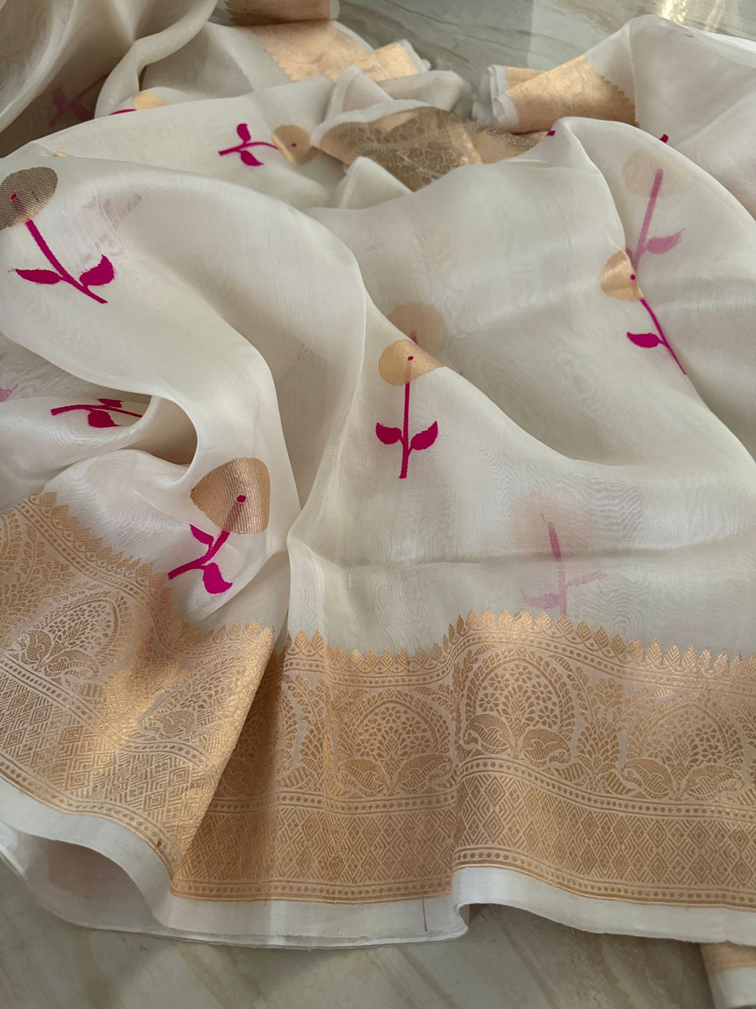 Pure Handloom Kora Banarasi Saree
