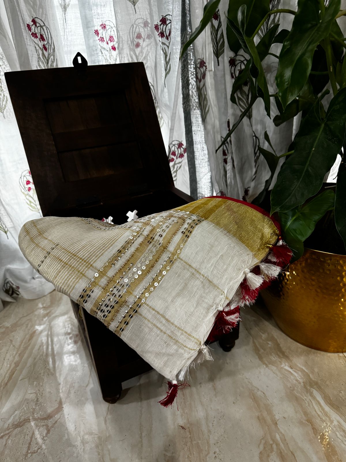 Linen By Linen Sequence Cut Dana Work Saree