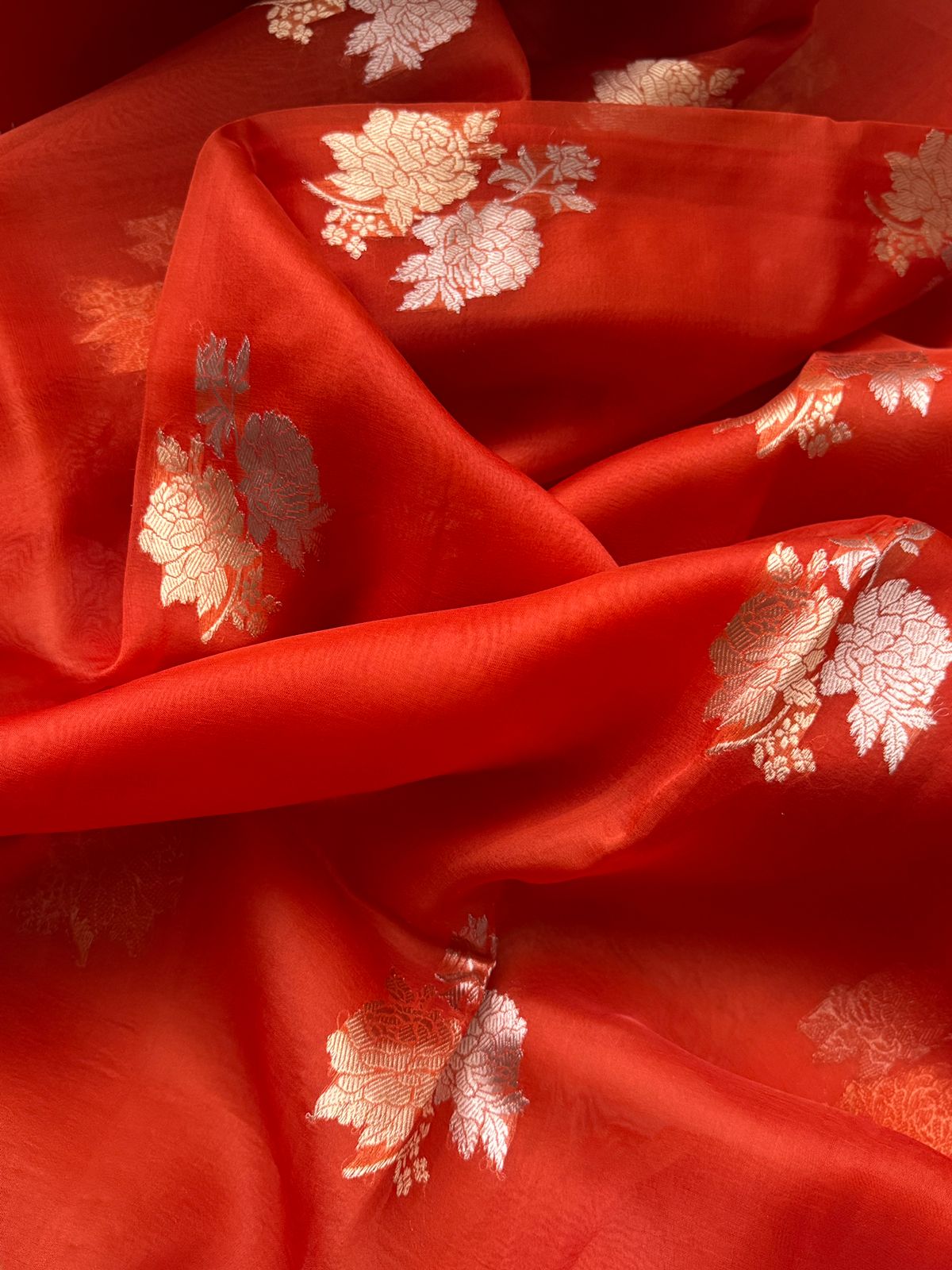Pure Handloom Kora Banarasi Sona Rupa Zari Weave